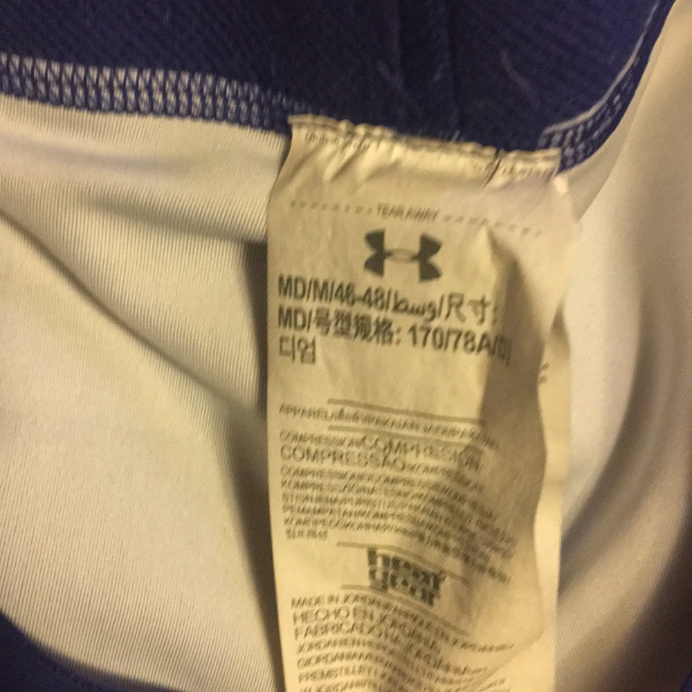 Under armor shorts - Picture 2 of 4